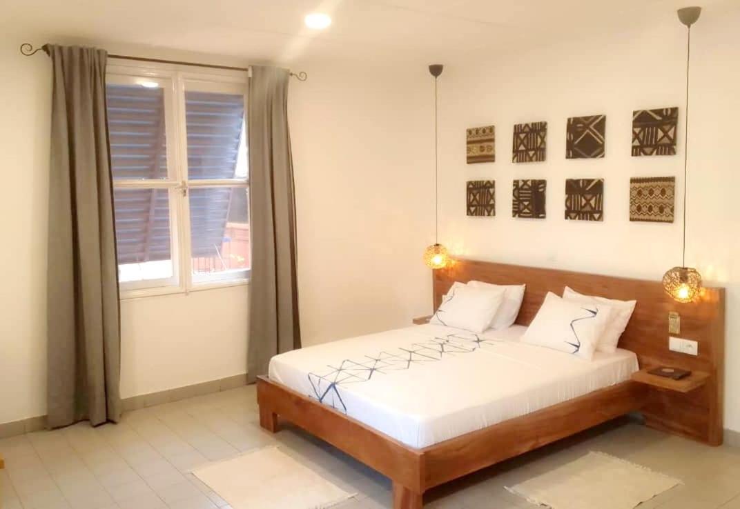 Hotel Les Palmiers Ouagadougou Exteriör bild