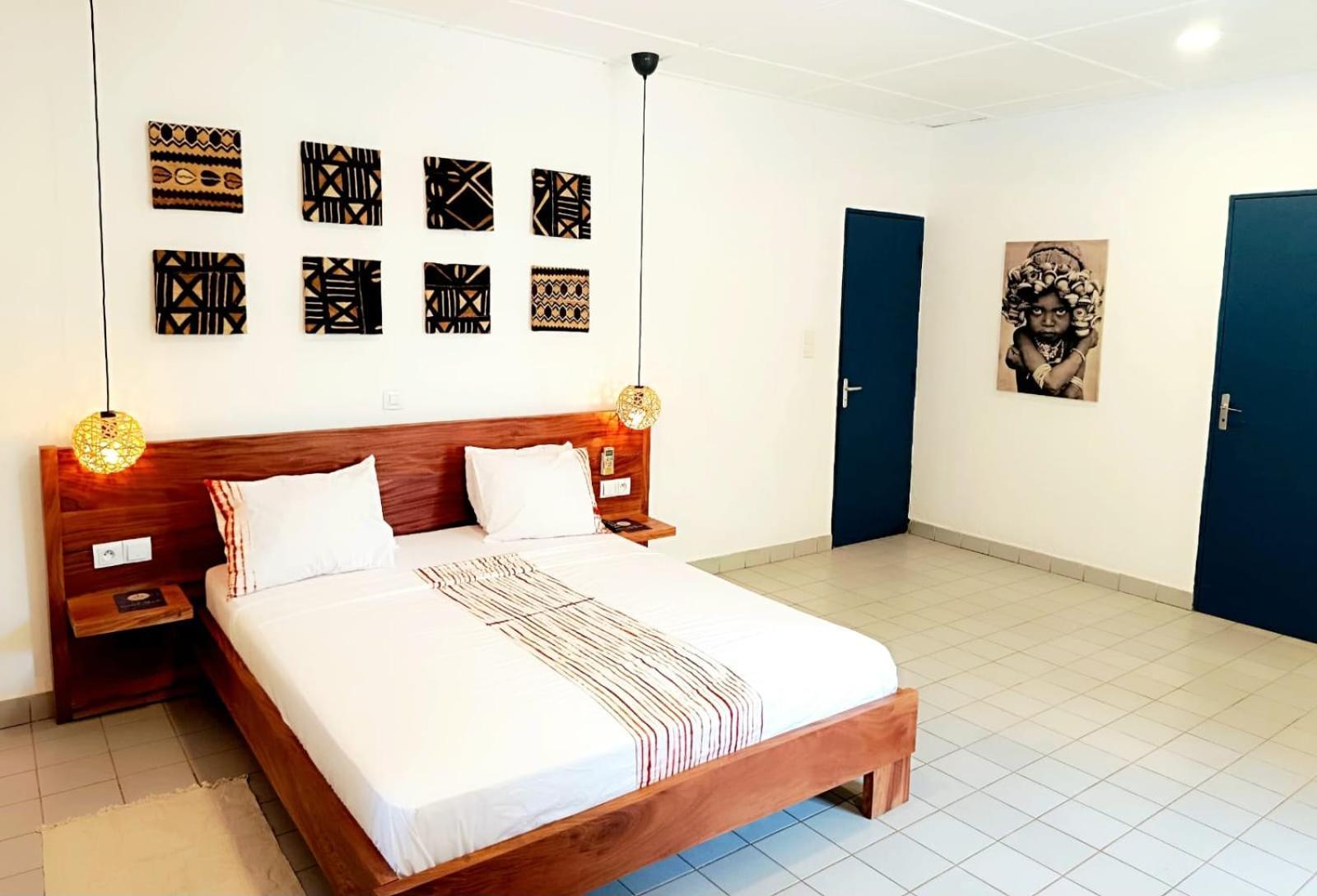 Hotel Les Palmiers Ouagadougou Exteriör bild